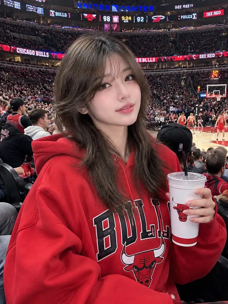농구 경기장 여성 팬 인물 사진