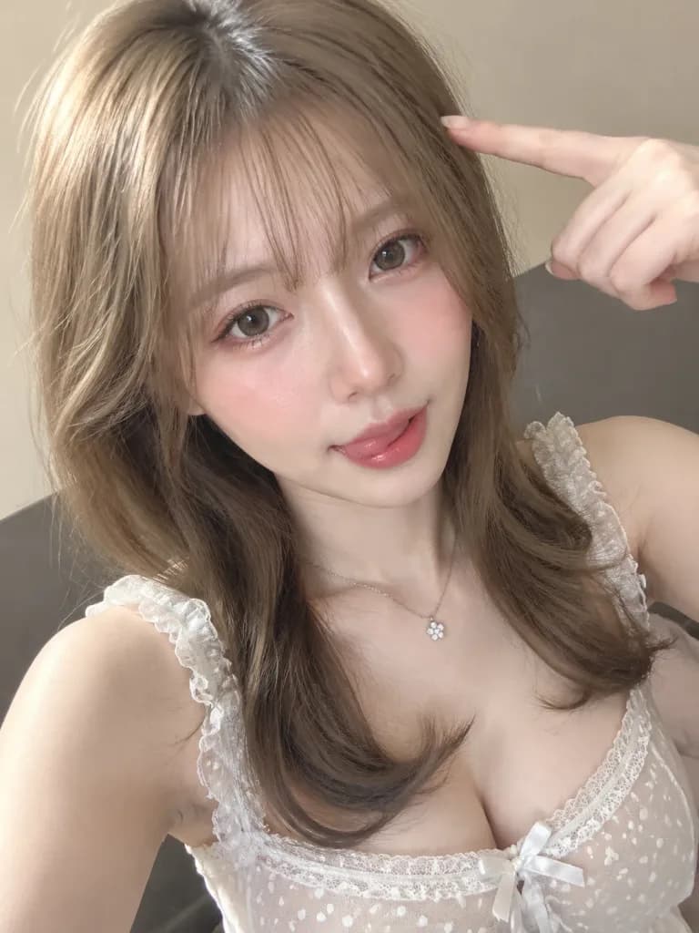 俏皮日系風格室內自拍肖像