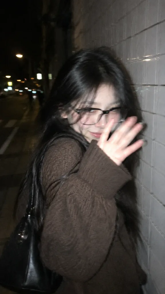 Y2K Night Street Flash Portrait