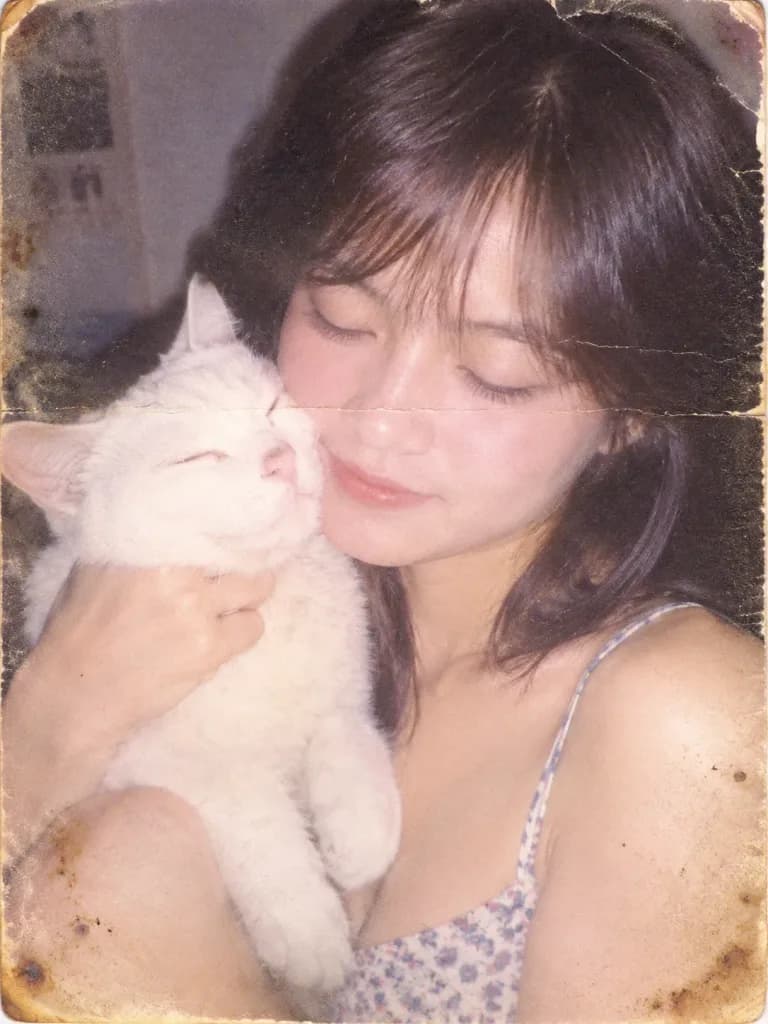 손상된 1980년대 빈티지 플래시 스냅샷