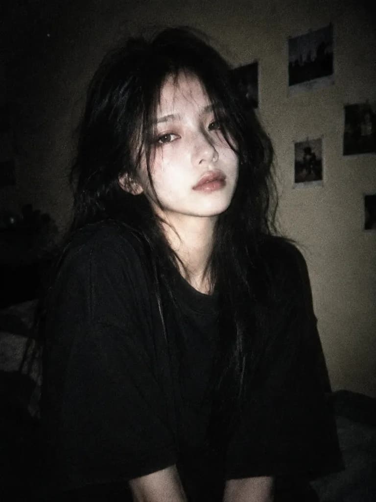90년대 일회용 카메라 심야 에디토리얼
